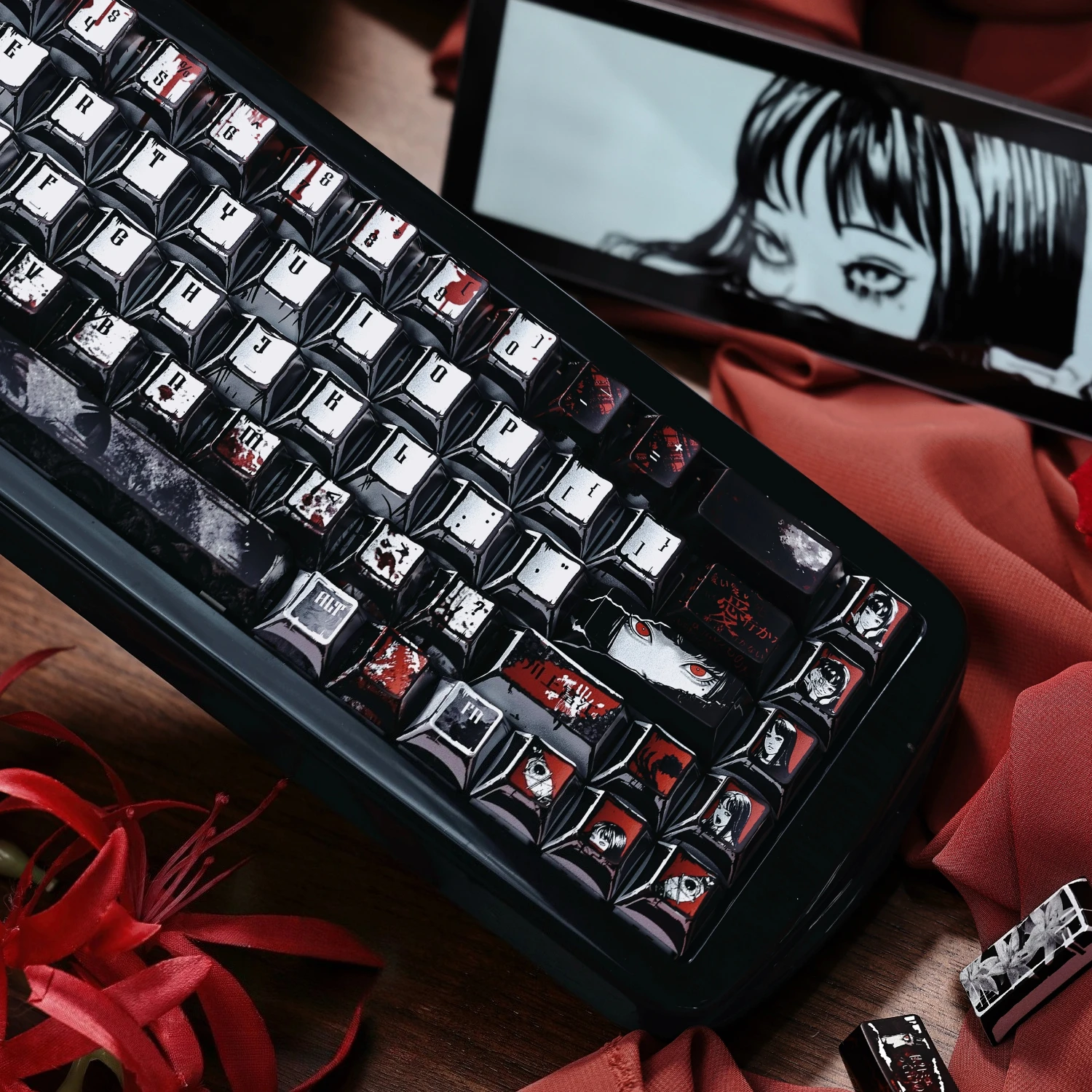 MAIMOOO Kawakami Tomie Metallic Paint Keycap Cherry Profile 126Keys Japanese Horror Anime Custom Keycaps for Mechanical Keyboard