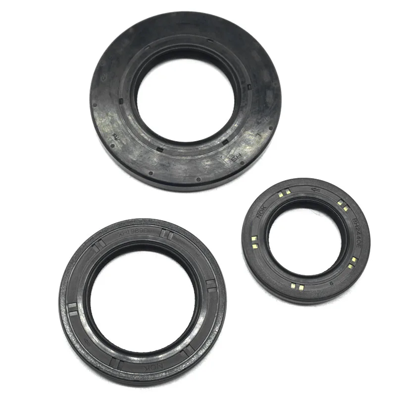 Motorcycle Crankcase oil seal for Yamaha X-MAX 300 CZD300-A 2017-2025 X-MAX 250 2018 2019 2020 2021 2022 2023 2024 2025