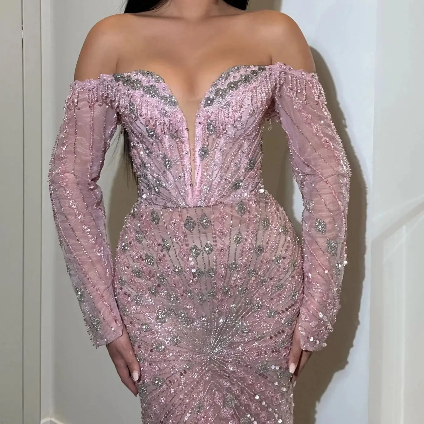 

FATAPAESE Customzied Luxury Wedding Dress Long Sleeve Sweetheart Bodice Suquins Sheath Mermaid OverSkirt Fit Gown Bride Dress