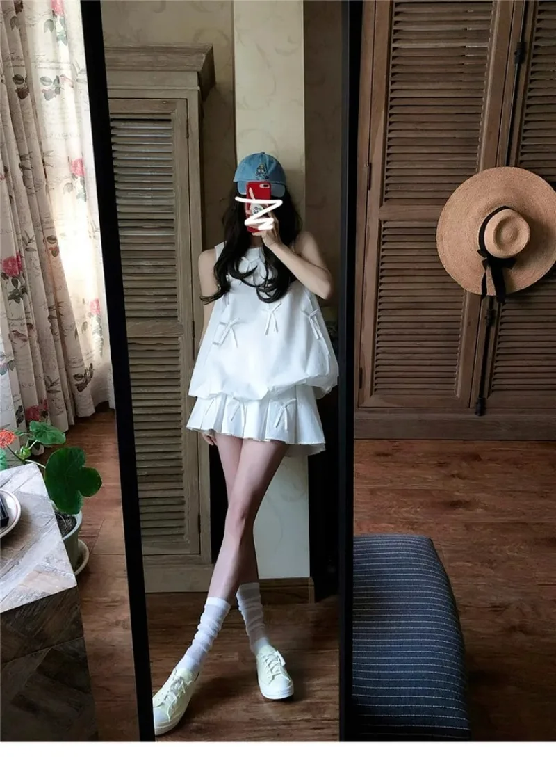 Korean Sweet Hanging Neck Top Pleated Skirt Two-piece Set Women Bow Splice Sleeveless Solid Fluffy O-neck College Summer Wear