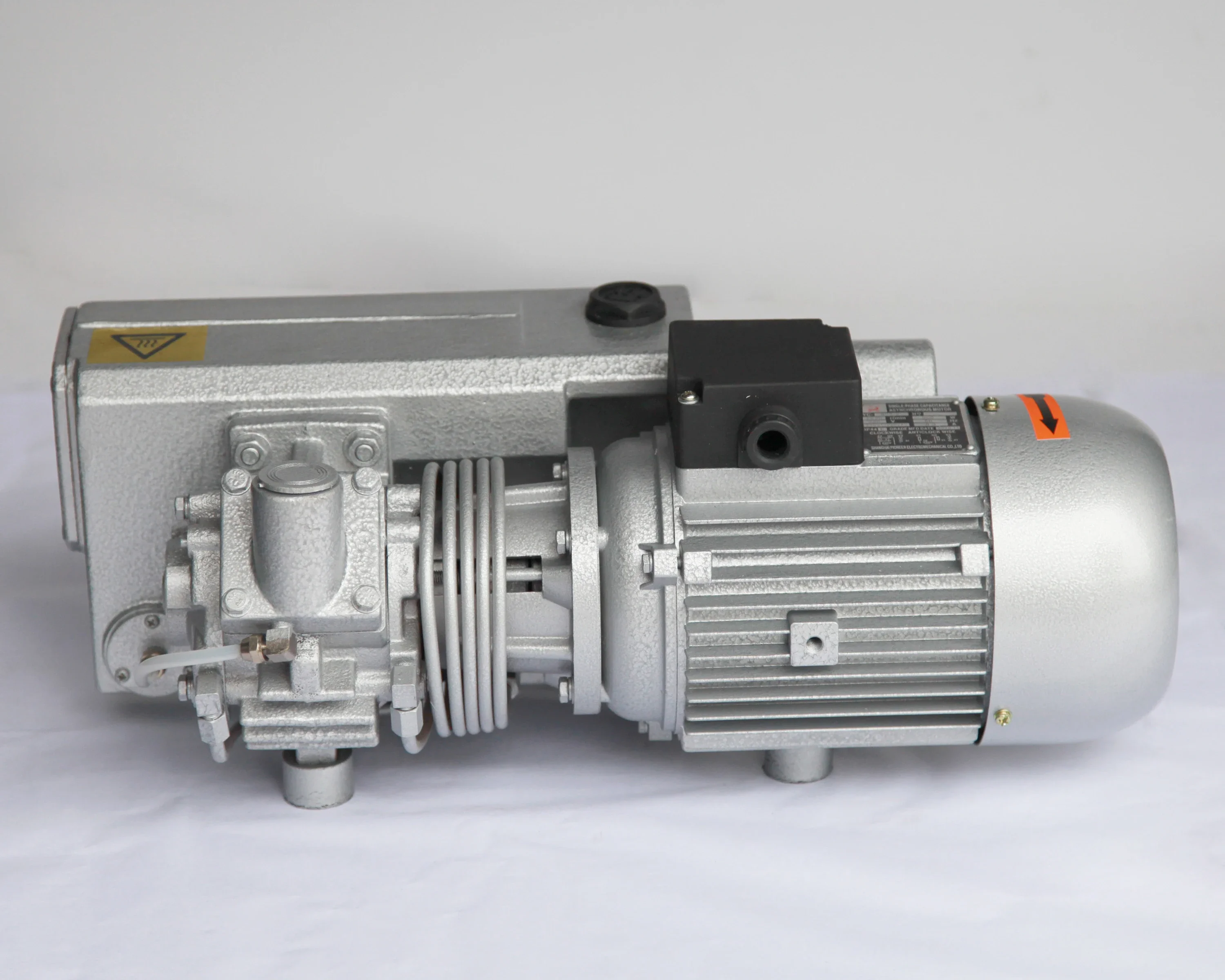 SV-020 مضخة تفريغ دوارة أحادية المرحلة مكونة من 20 م 3 / ساعة