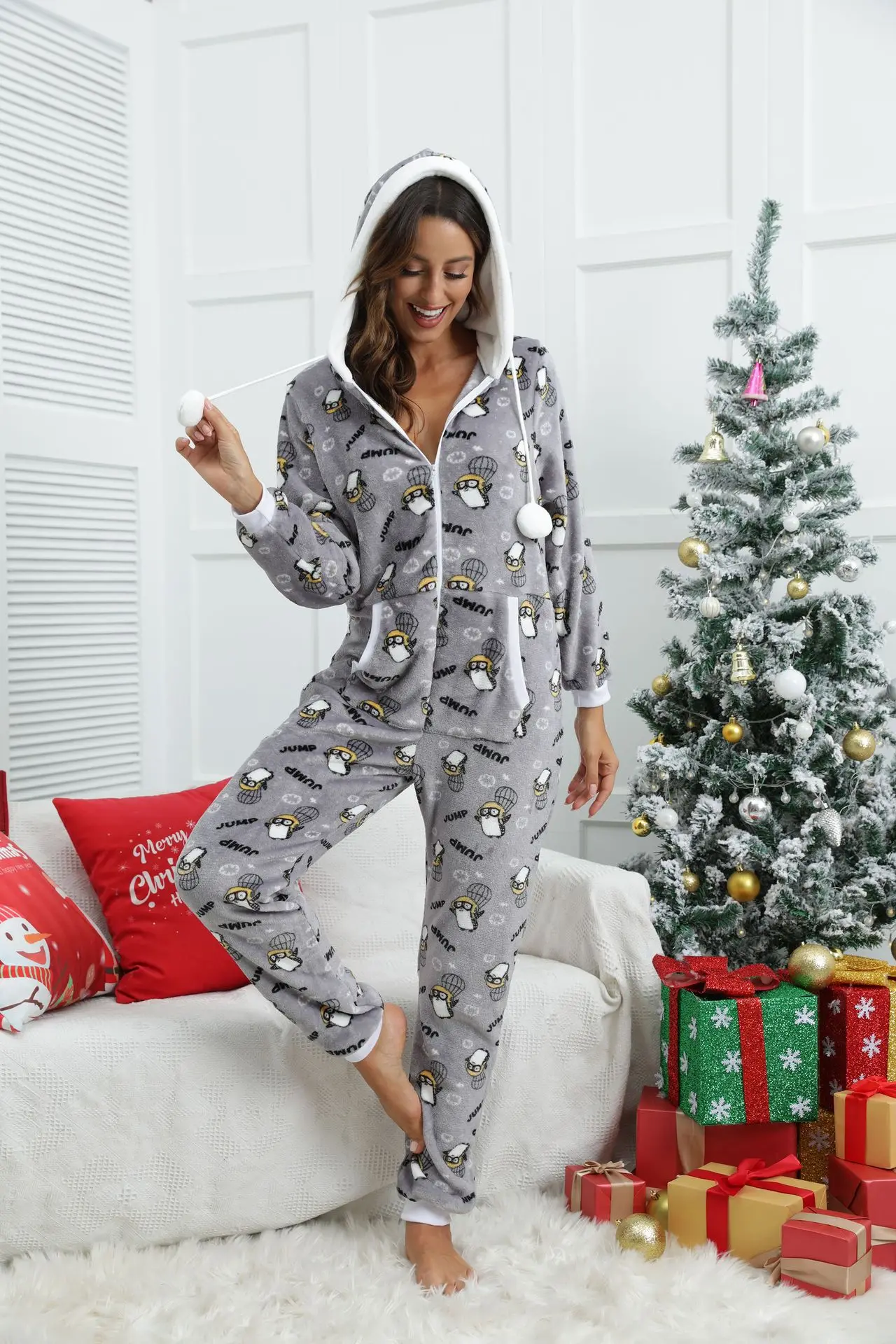 Europe and the United States Cross-border Express Women\'s Autumn and Winter Flannel Christmas Halloween One-piece Pajamas