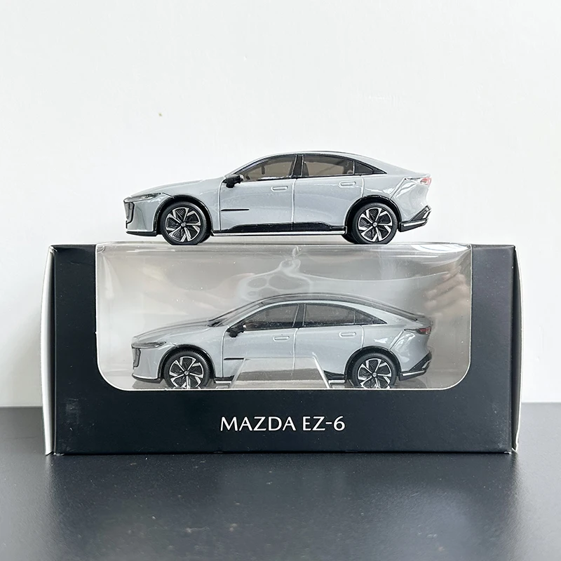 1:43 Mazda EZ6 EZ-6 Auto in lega Fonde sotto pressione e veicoli giocattolo Modello di auto Modello in scala in miniatura per bambini