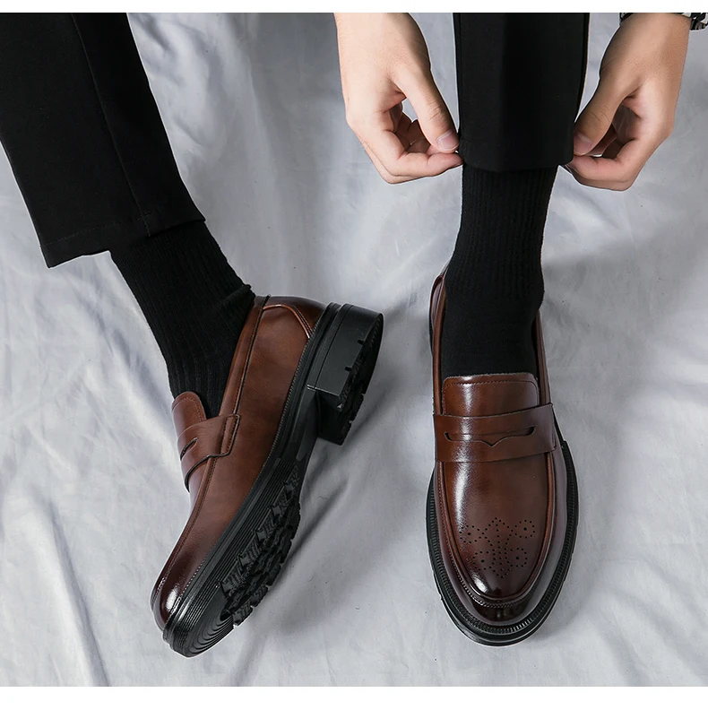 Zapatos Brogue clásicos para hombre, zapatos de cuero de tendencia para bodas y eventos sociales, zapatos de vestir de alta calidad para hombre, zapatos informales de negocios para hombre