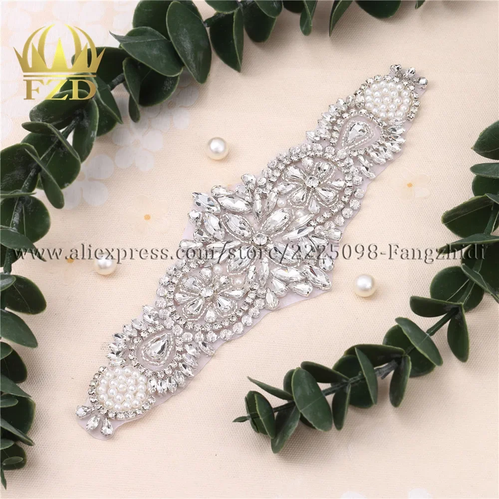 FZD 30 PCS Wedding Rhinestone Applique Trim For Garment Hot Fix Crystal Beaded Applique Sew On Patches For Bridal Headband Sash