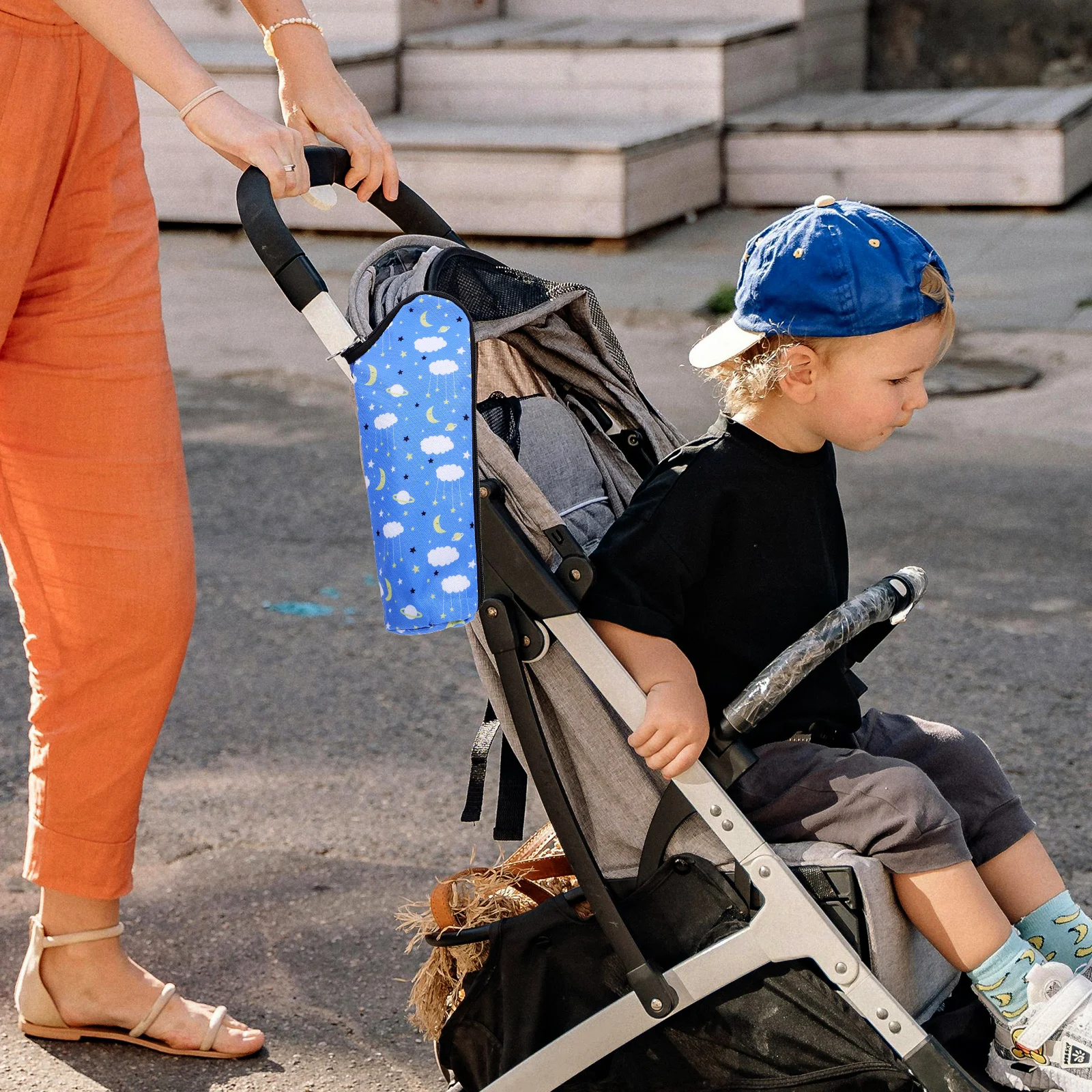 

2Pcs Baby Bottle Thermal Bags Insulated Travel Milk Bottle Carrier Nursing Cooling Portable Bag Milk Cooler Travel Bag