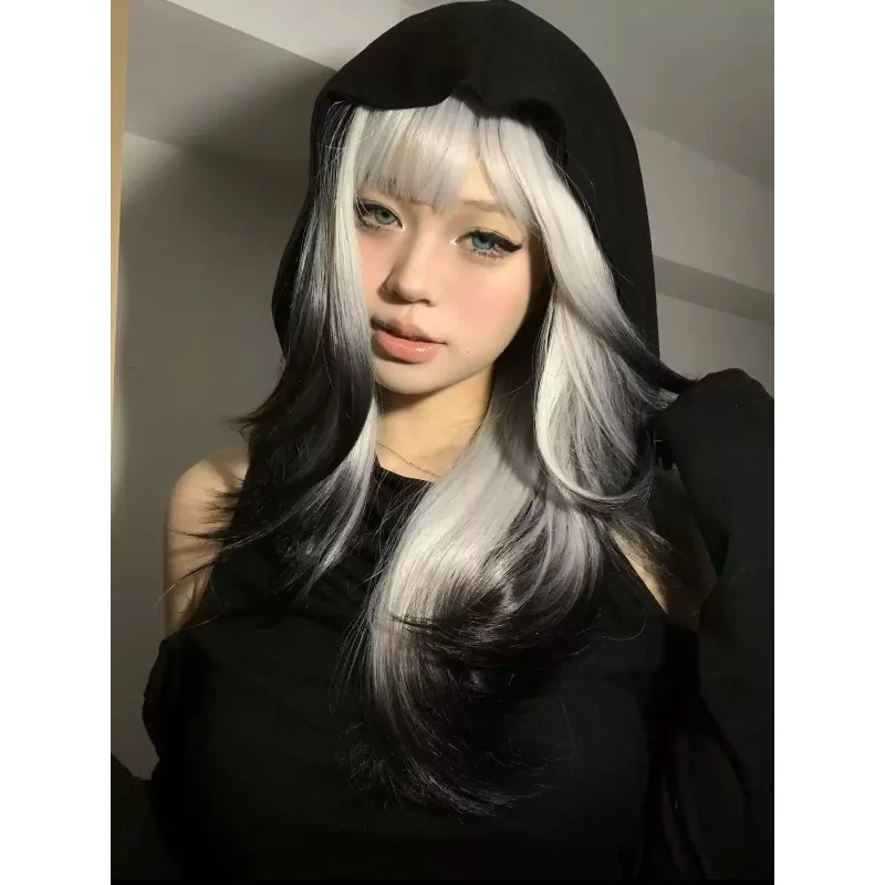 Silver Black Gradient Long Wig High‑layer Heat Resistant Fiber Wig with Realistic Scalp Full Bangs Synthetic Hair Wig