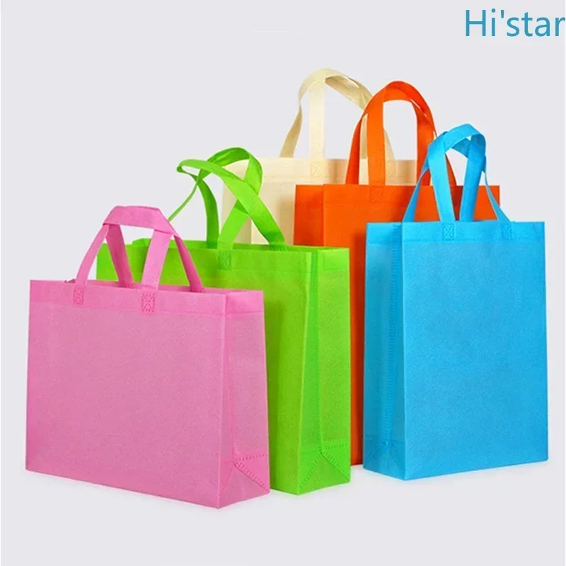 20 قطعة من أكياس التسوق غير المنسوجة الصديقة للبيئة مع مقابض شعار مطبوع عالي الجودة مقبول للملابس هدايا عيد الميلاد لكل