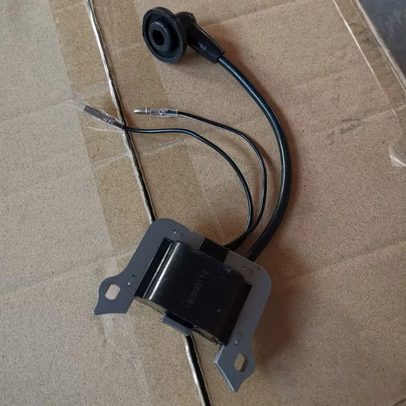 IGNITION COIL FOR Kawasaki TD40 TD43 TD48 T200 T240 40-7 TRIMMERS BRUSHCUTTERS IGNITOR LEAD MAGNETO