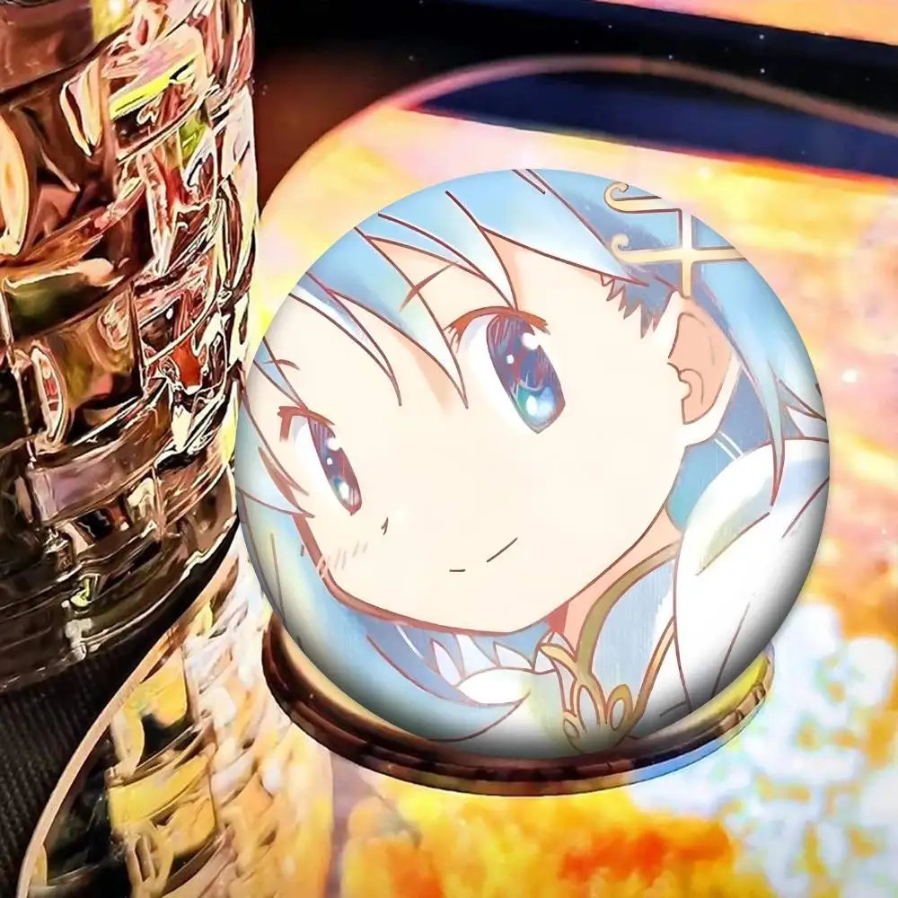 كارتون أنيمي P-Puella M-Magi Madoka Magica Miki Sayaka شارة ليزر مستديرة الكرتون بروش الملابس ظهره اكسسوارات التلبيب