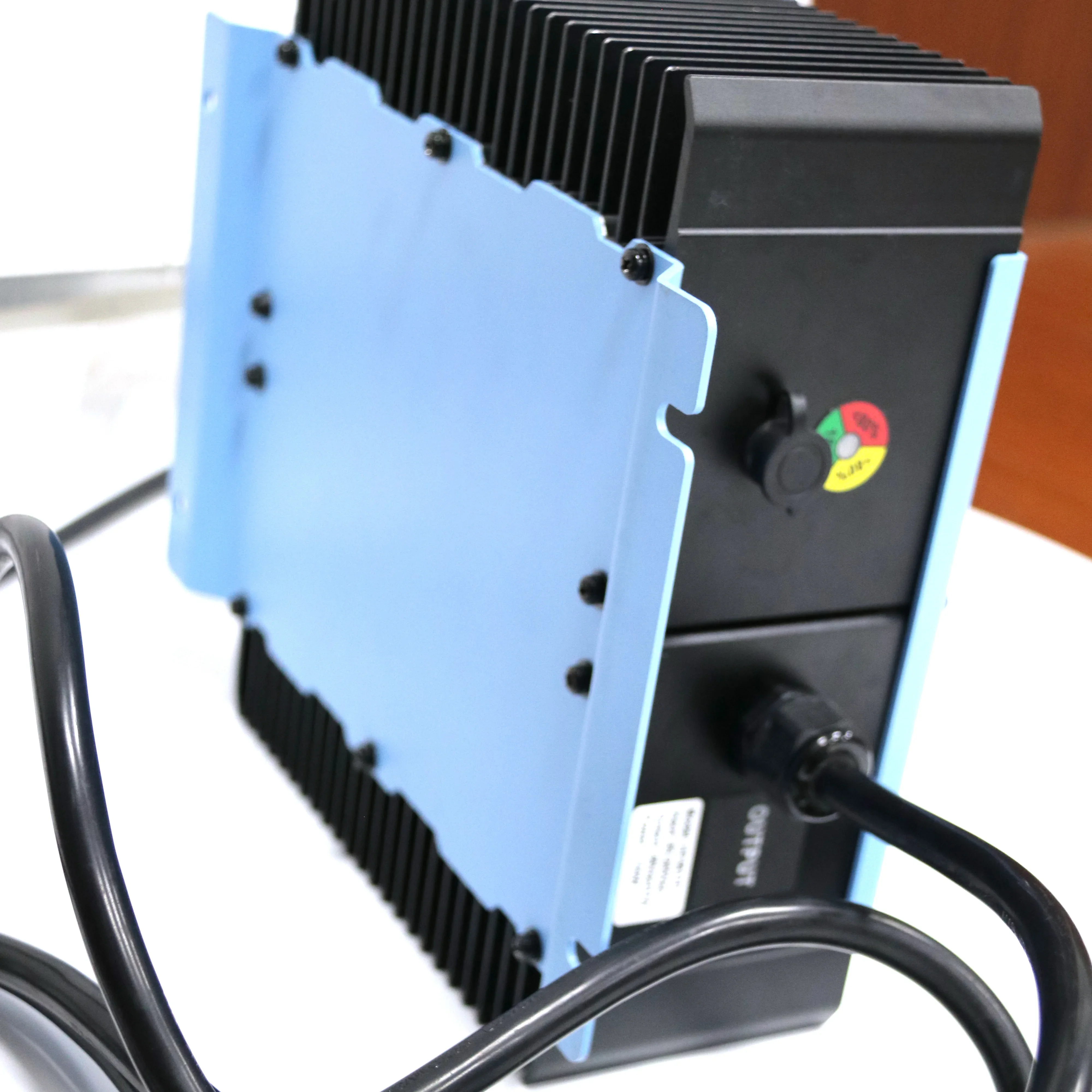 Chargeur de pièces de chariot de golf, utilisation à vendre avec un bon prix, 48V