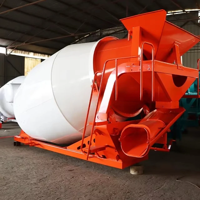 Factory Direct Sale Construction Wet Spraying Plastering Machine for Sale Concrete Cement Trailer Truck
