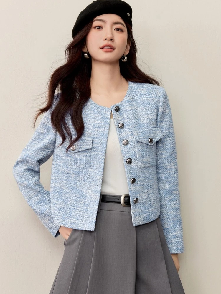 

SENTUBILA Long-sleeve Coat For Woman 2025 Autumn New Arrival Dual Pockets Lacy Openwork Shoulder Pads Short Jacket 153WA2786