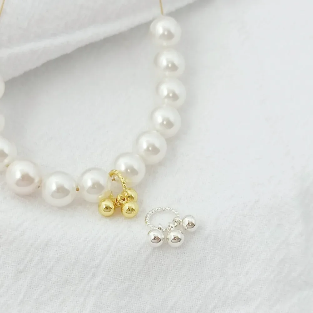 

Silver 18K Gold-plated Three Small Round Bead Embroidered Wreath Pendant, Round Ball Small Drop Slip Pendant, Bracelet Accessory