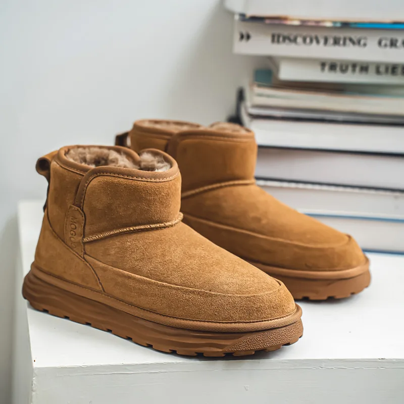 

Мужские зимние ботинки из натуральной кожи, короткие, на меху, тёплые, на толстой подошве, для холодной погоды.