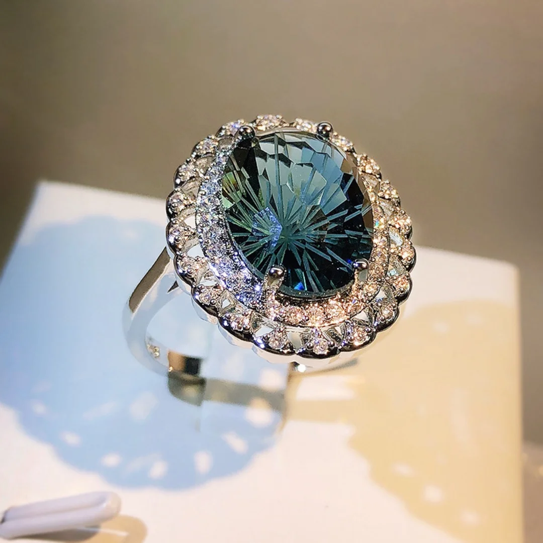 925 Sterling Silver, Light‑luxury Stylish Firework‑cut Blue Topaz Full‑paved Diamond‑encrusted Flower Ladies' Ring for Banquets