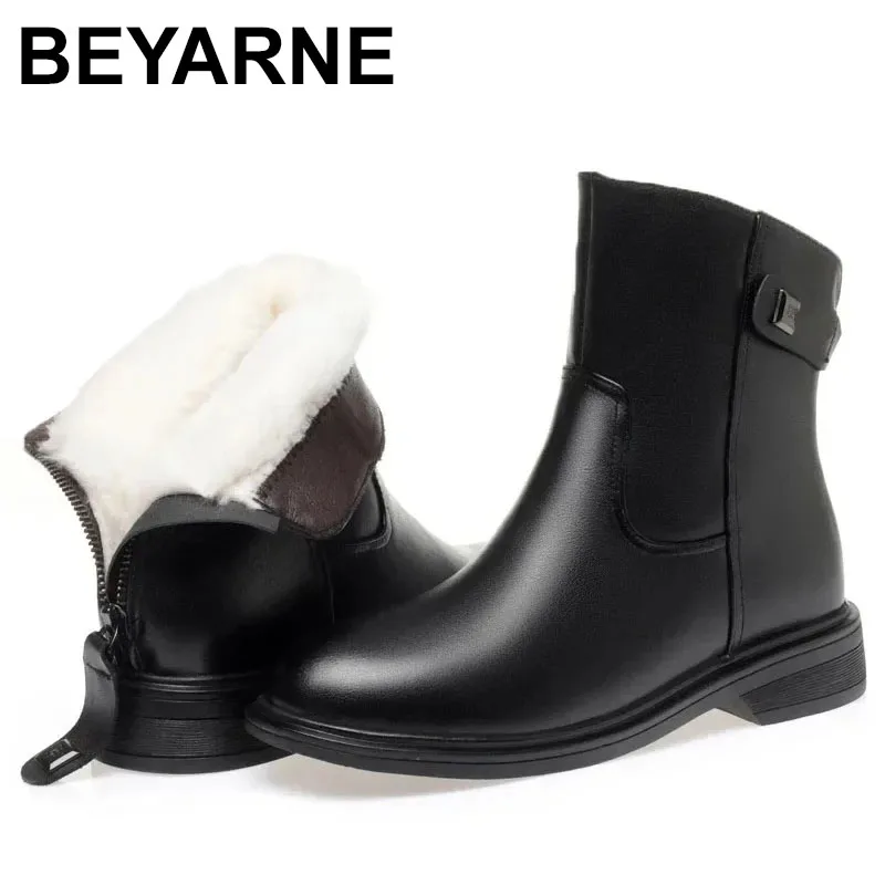 

2025 женские ботинки, зимняя обувь, большой размер 41, 42, 43, нескользящие женские полусапоги из натуральной кожи, теплые женские зимние ботинки из натуральной шерсти