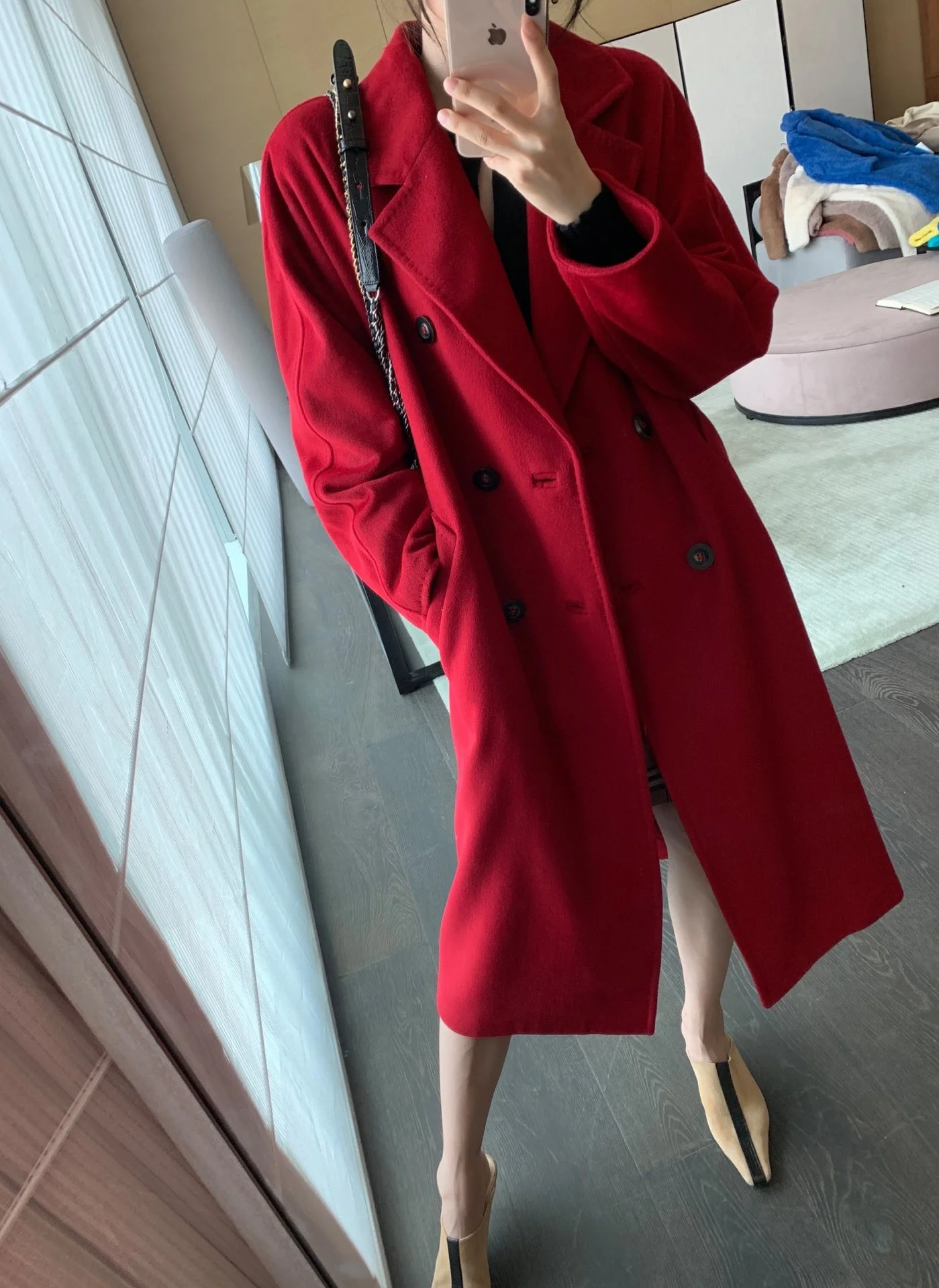 

Fall Winter Fashion women's clothing Red Style 10% Cashmere 90% Cotton Wool Handmade Embroidery Classic Red Windbreaker