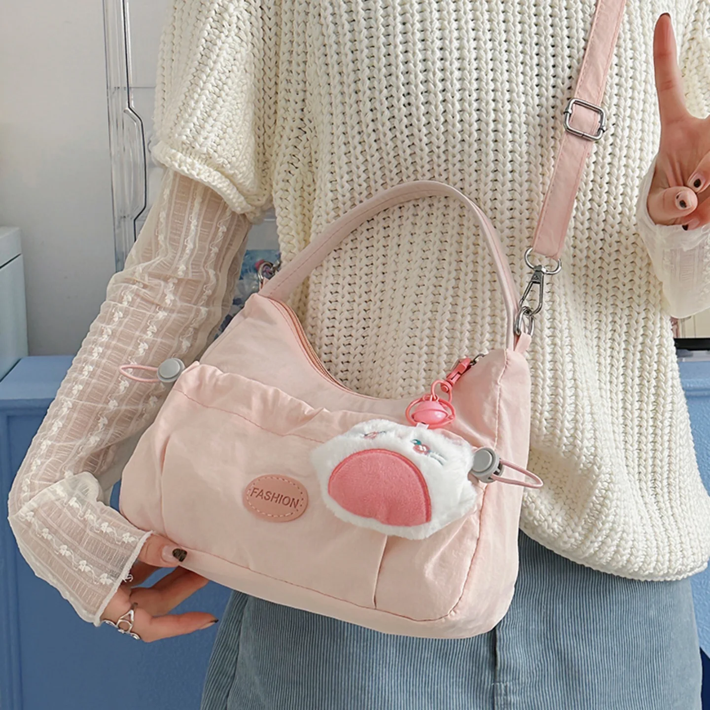 

Casual Faionable Crossbody Handbag Lightweight Commuter Bag Square ape Zipper Closure Women's Bag Vanbron Brand