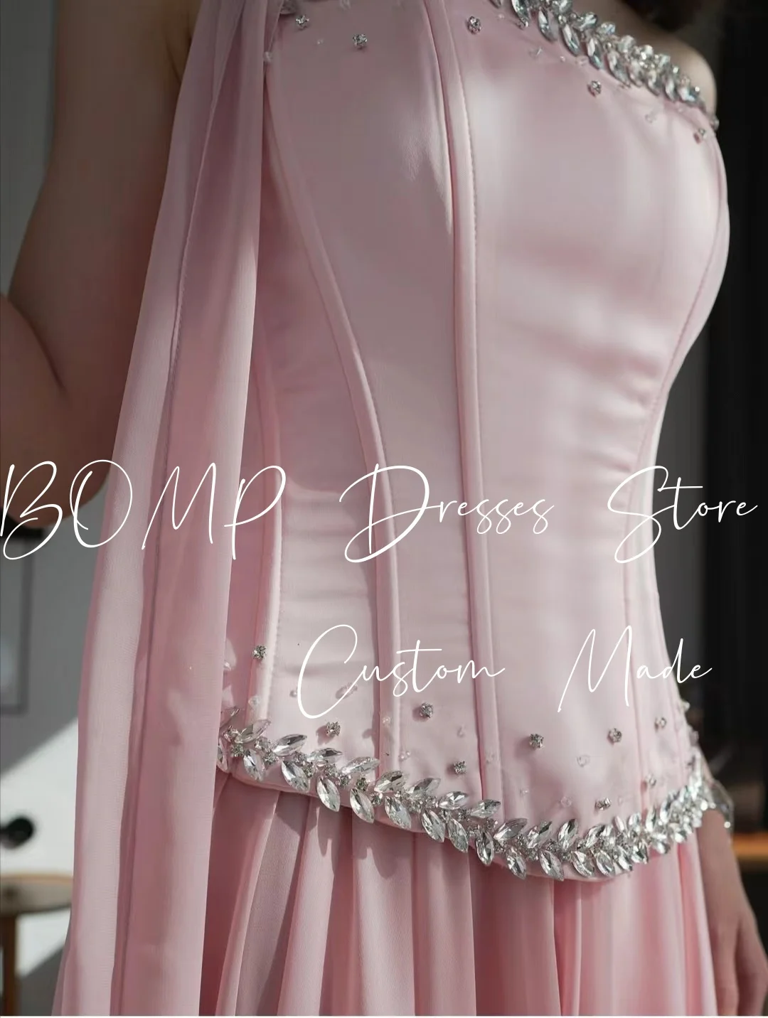 BOMP Prachtige kralen bruiloft feestjurk strapless korset gelaagde gedrapeerde a-lijn satijn speciale gelegenheid avondjurk op maat