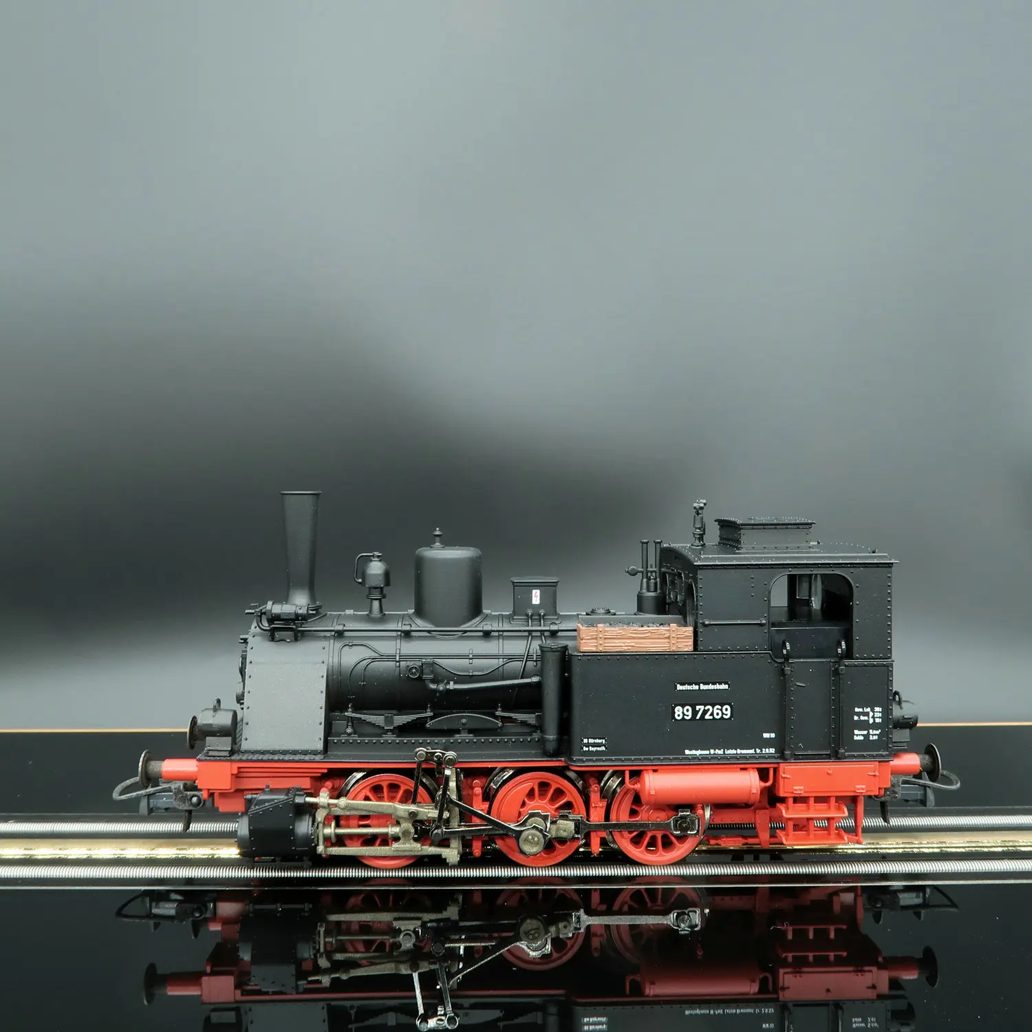 ROCO HO Scale 1/87 Toy Train BR89 T3 Steam Locomotive 7100014
