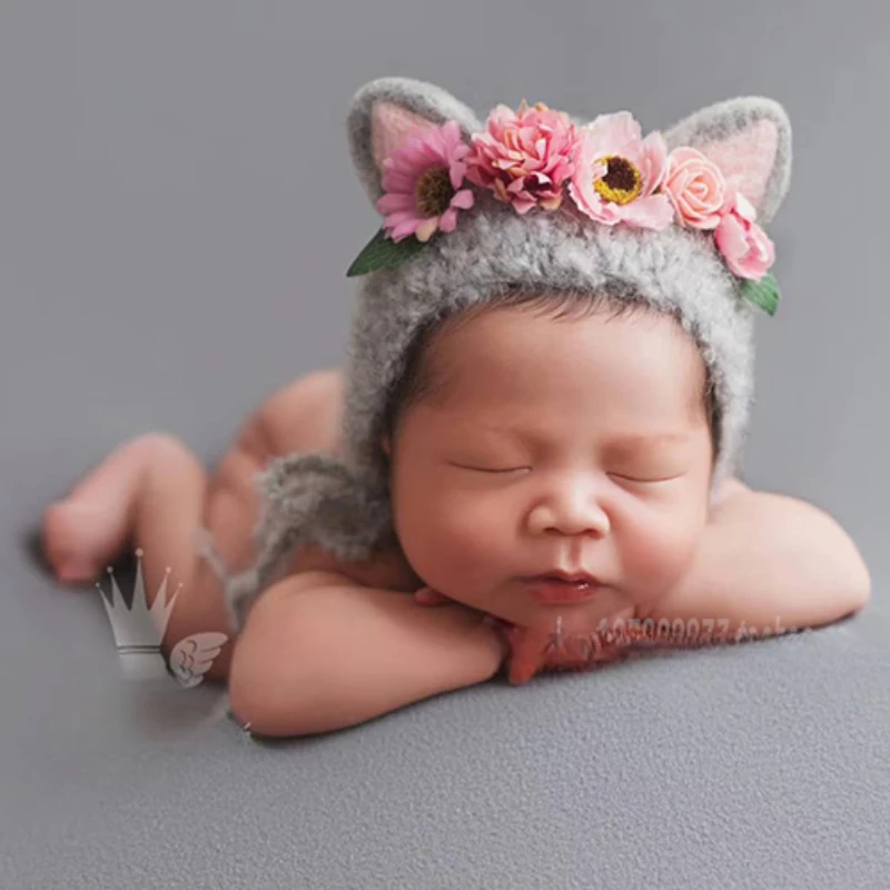 Newborn Photography Props Baby Cute Casual Hand Knitting Crocheted Soft Caps with Wool Felt Flower Newborn Photo Accessories