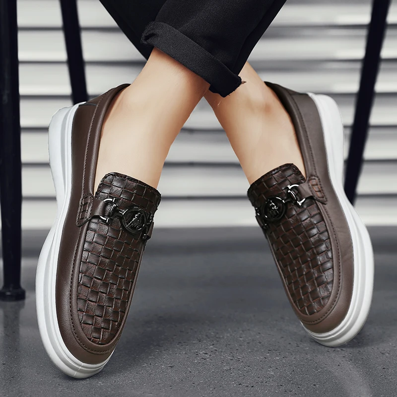 Classic Brown Men Loafers Shoes Free Shipping Comfortable Leather Casual Shoes for Men Flats Slip-on Driving Shoes Men mocassin