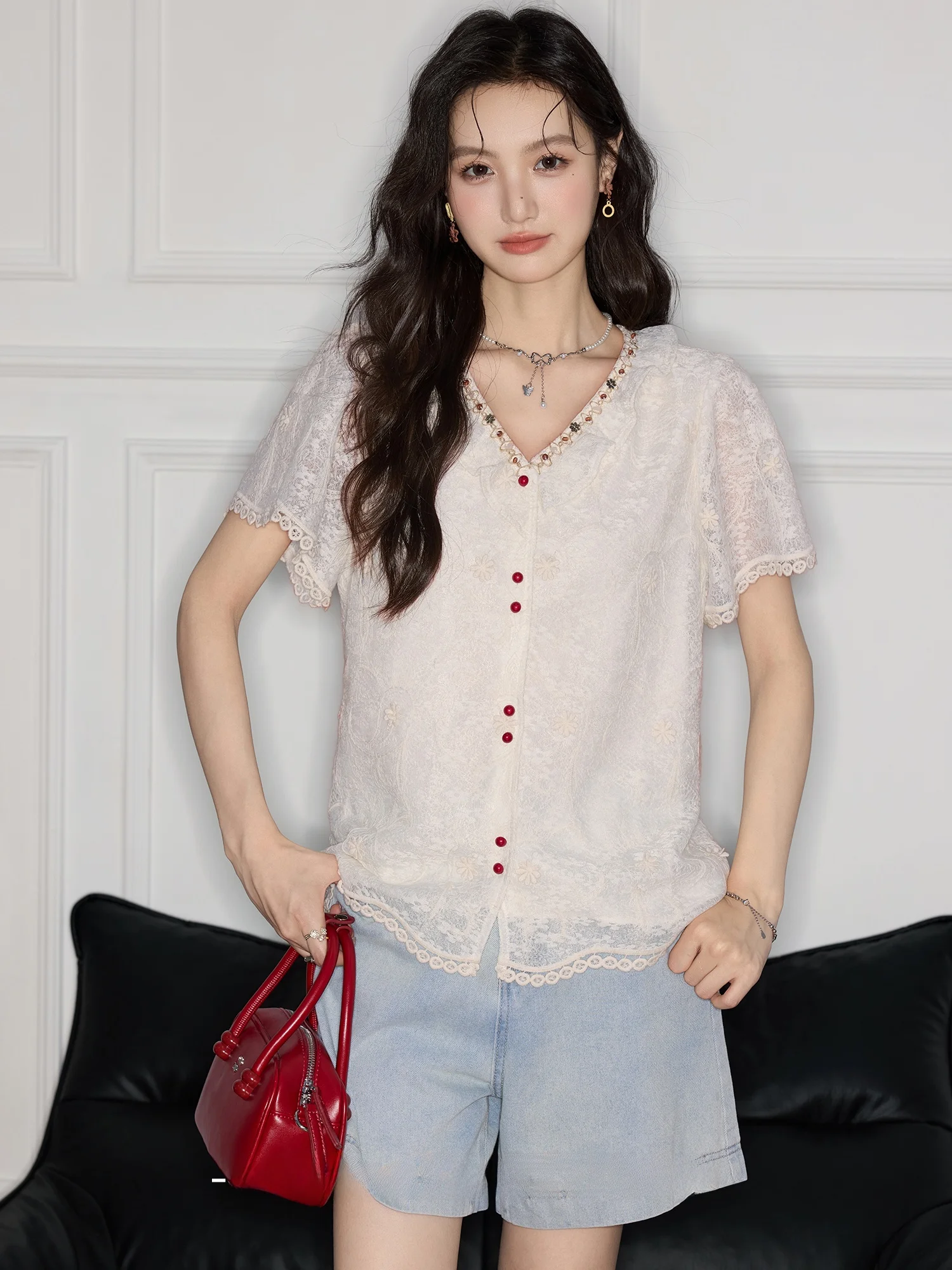 

Женская летняя модная блузка с V-образным вырезом, вышивкой и кружевом, с 3D цветами, свободного кроя