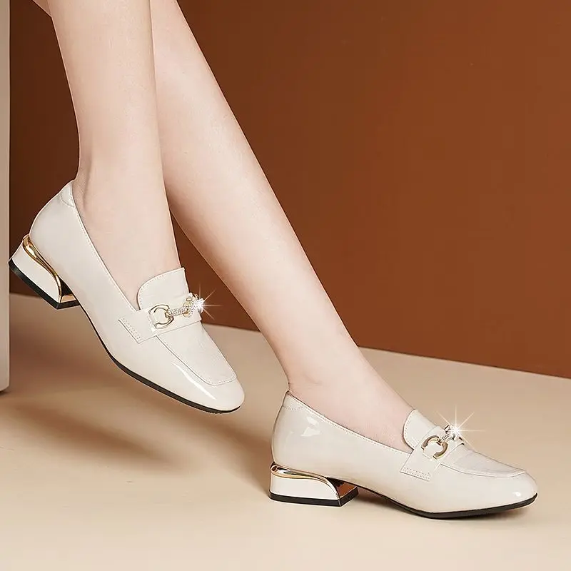 

2025 Spring Women Shoes Fashion Soft Leather Low Heel Loafers Square Toe Patent Leather Office Model Women's Pumps Zapatos Mujer