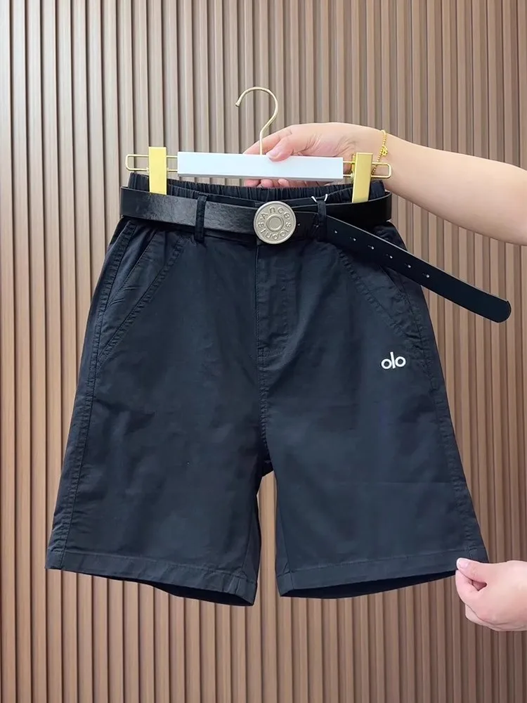 Pantaloncini in cotone tinta unita 2025 Estate Nuovi pantaloni a cinque quarti Pantaloni coreani a gamba dritta casual larghi taglie forti da donna