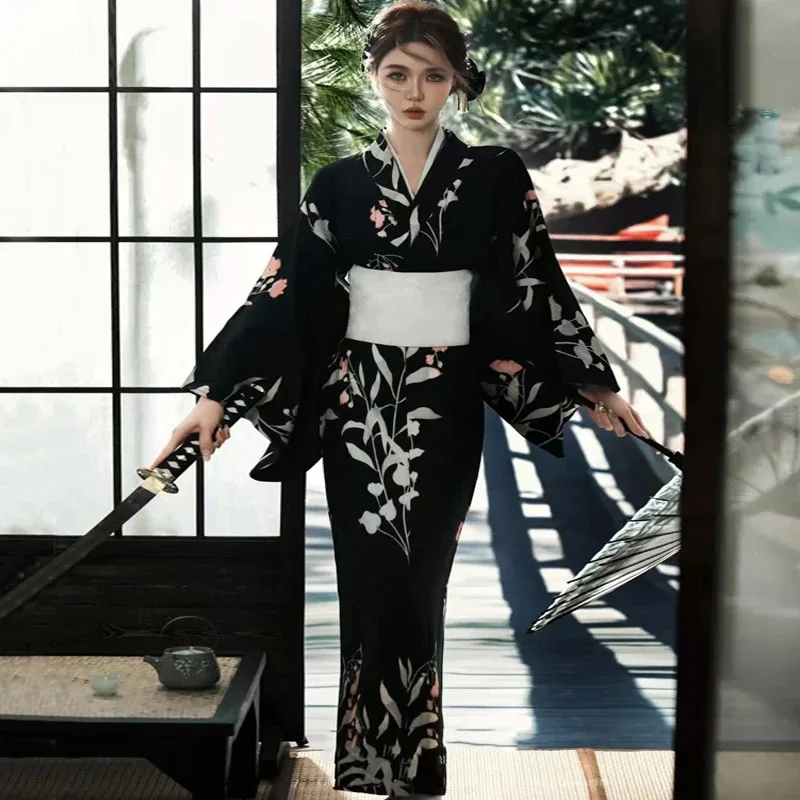 Kimono japonés negro, ropa Cultural gótica asiática, disfraz de película de Anime, disfraces de Halloween para mujeres, ropa para sesión de fotos