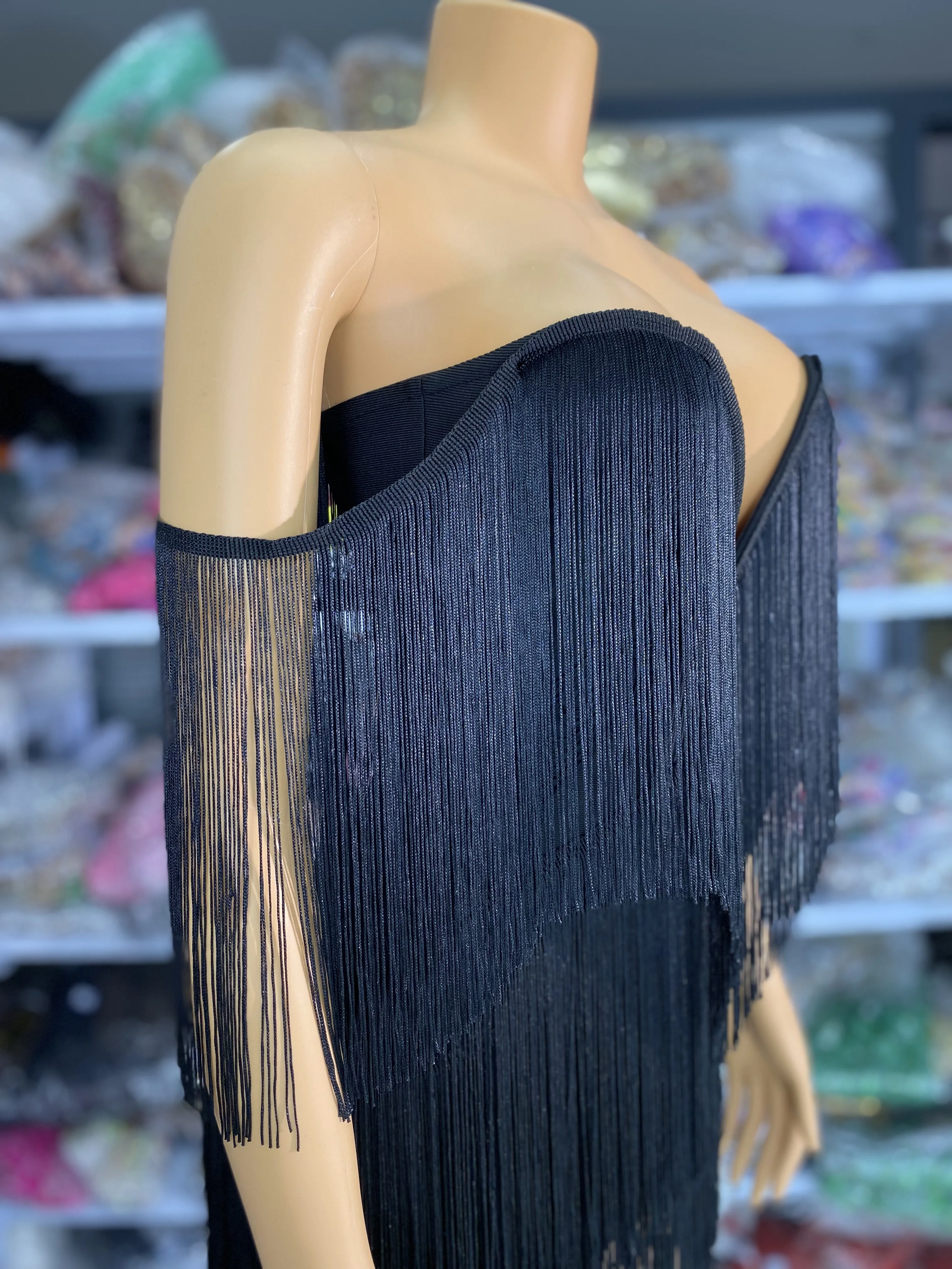 Robe à bandes à franges pour femmes, moulante, Mini, décolleté en V profond, épaules dénudées, robes de soirée, boîte de nuit, élastique, nouvelle collection été 2025