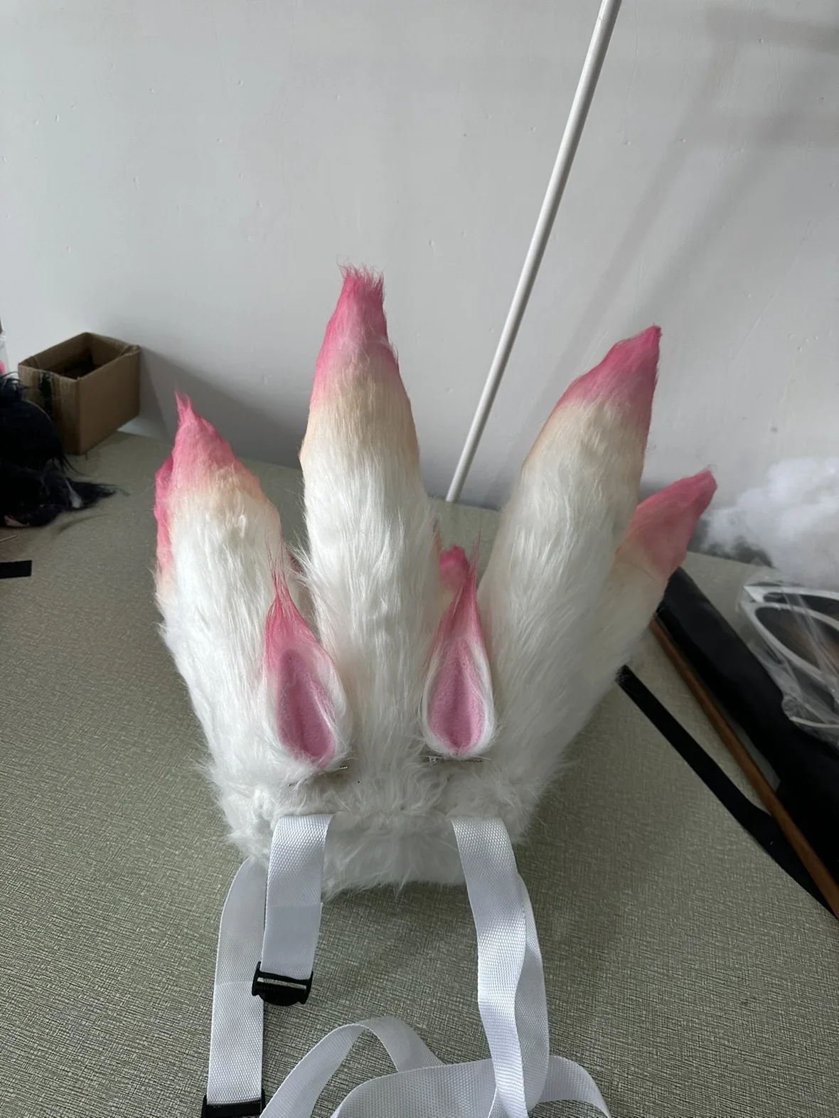 La coda della volpe a nove code Miracolo Cuore caldo Luna Coda di volpe Prestazioni per bambini Cosplay Prop Appendere la coda in vita