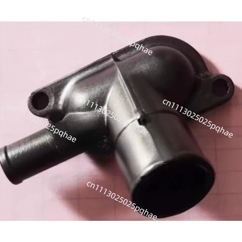 Suitable for BJ600 Huanglong 600 Sai 600 Chase 600 engine inlet pipe cover inlet cover engine water pipe joint