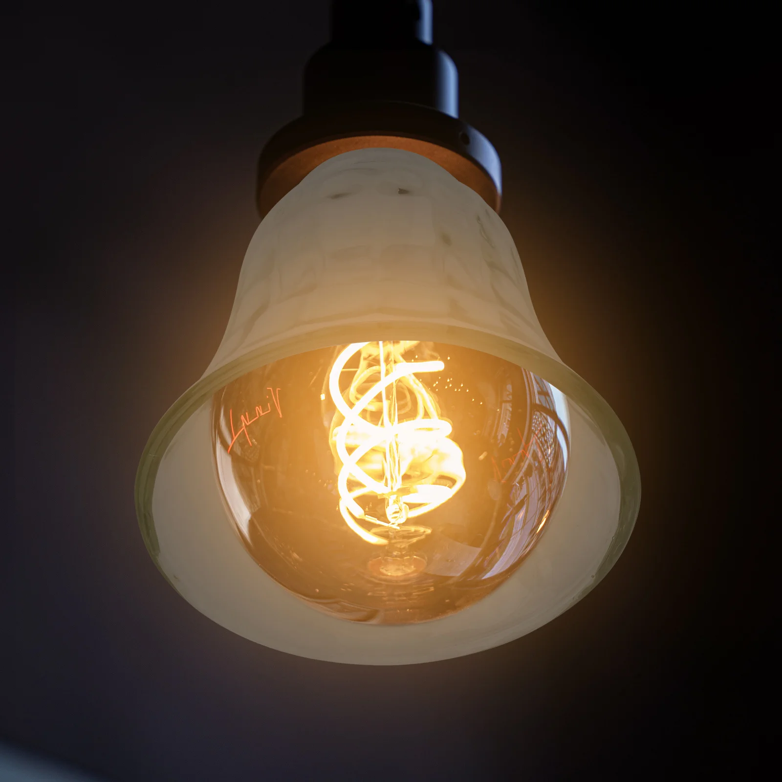 

1Pcs Glass Lamp Cover Dust Proof Decorative Shade Transparent Soft Light Filter for Table Chandelier Ceiling Lamp Accessory