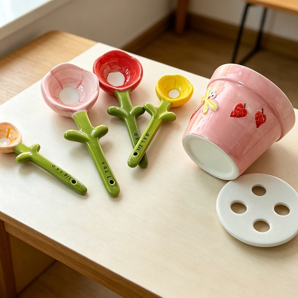 4 Stück Porzellan-Messlöffel, niedliche Keramik-Küchen-Messbecher, Blumenform, Rührsuppenlöffel zum Backen, Kochen