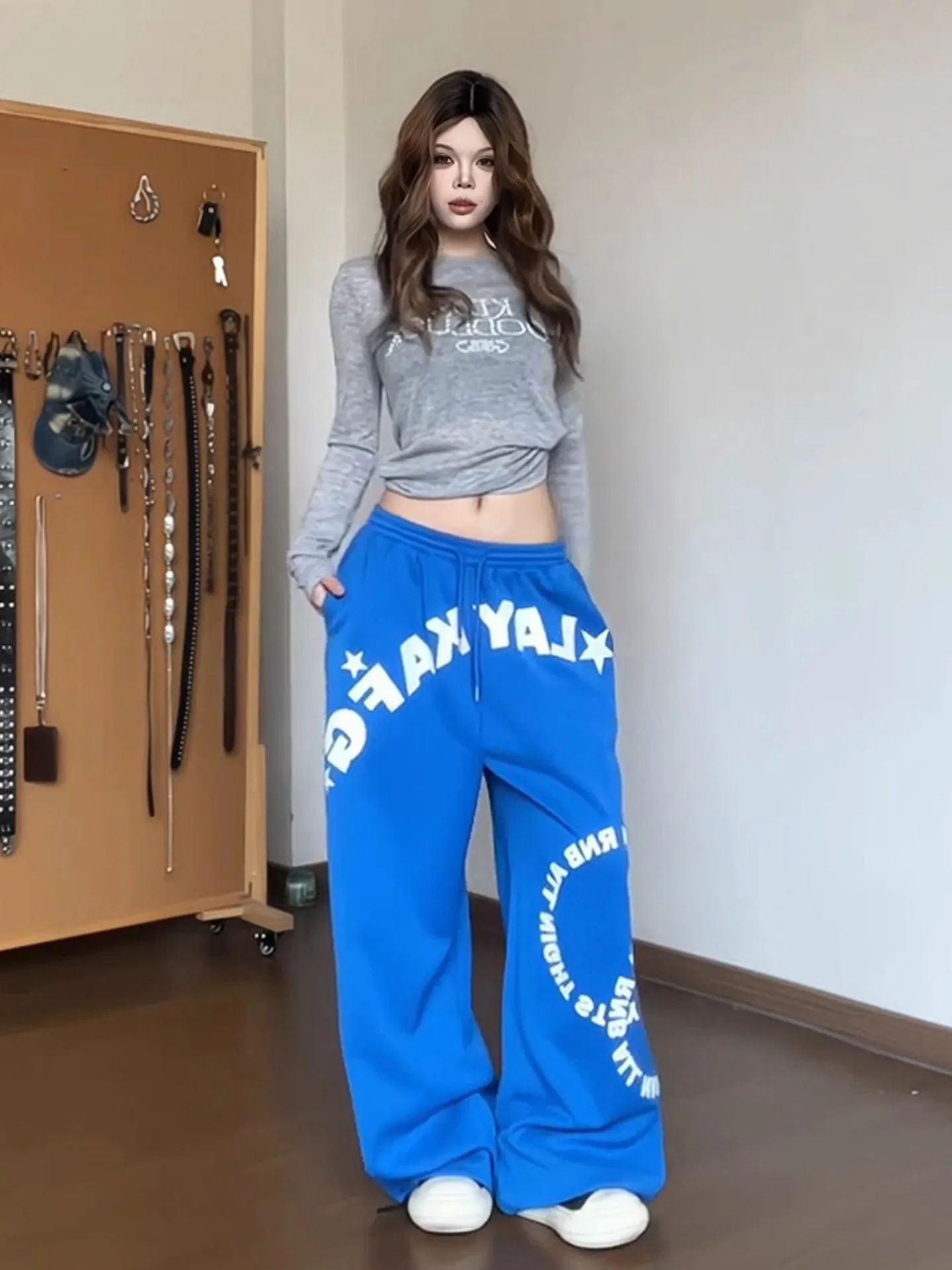 بنطلون رياضي كاجوال على الطراز الأمريكي للنساء، موديل خريف وشتاء جديد مع طباعة حروف، بنطلون واسع الساق مستقيم، بنطلون رقص الج...
