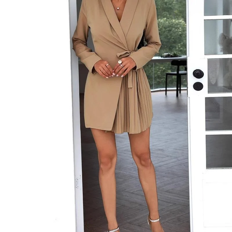 

Осень-зима, однотонный плиссированный костюм с поясом, пальто в европейском стиле, женский повседневный длинный свек с откидным воротником Dr