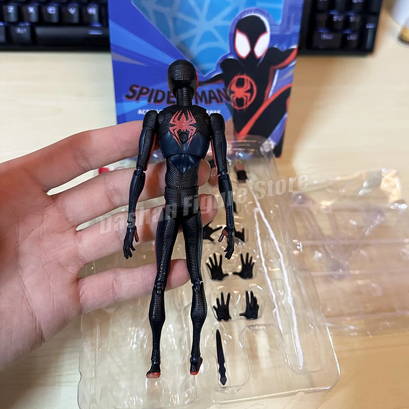 15cm shf Meilen morales gwen stacy Action figur PVC bewegliche Sammlung über die Spinnen vers Superhelden Modell Spielzeug Kinder geschenke