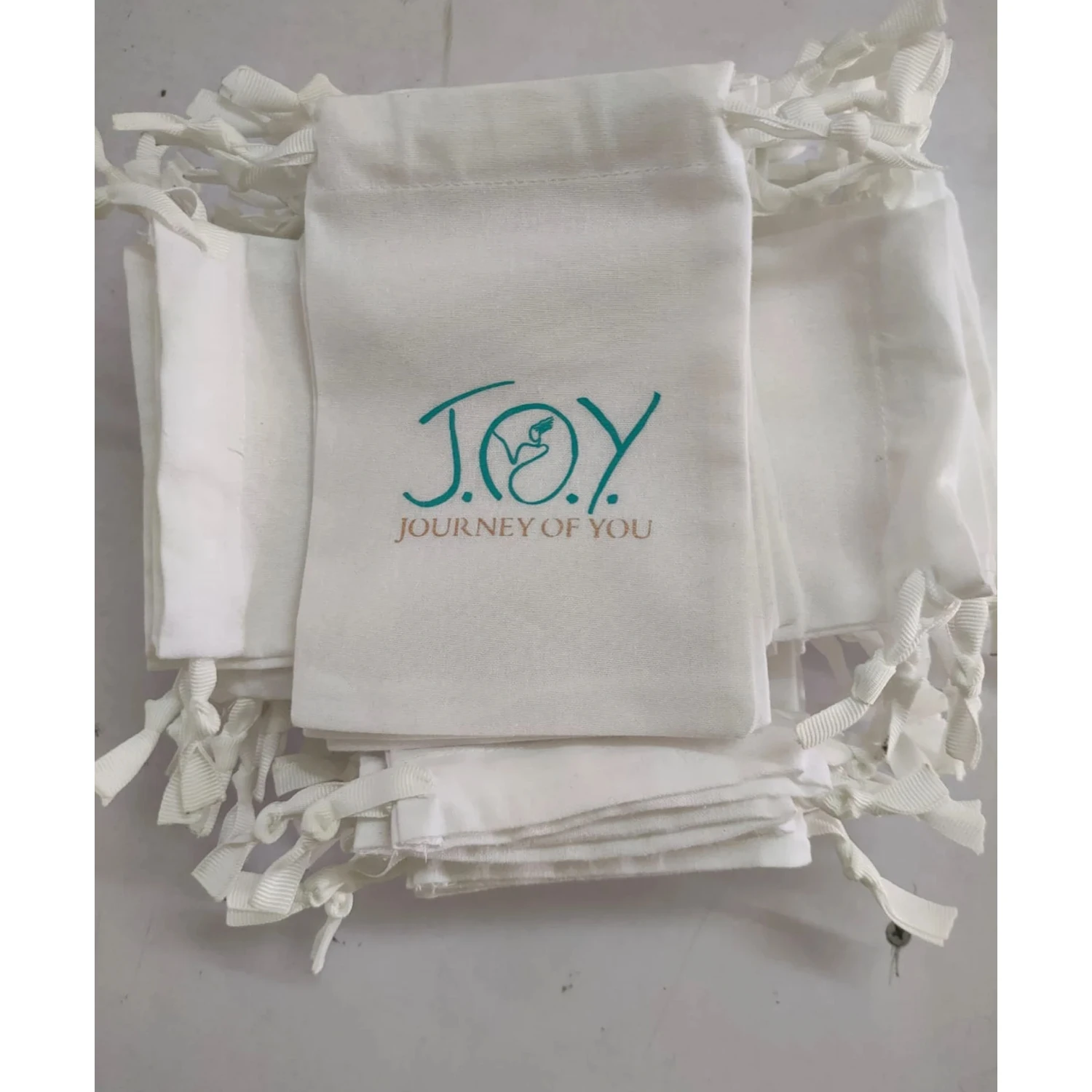 

20 шт. Хлопковая сумка на шнурке с персонализированным логотипом: упаковка ювелирных изделий на заказ