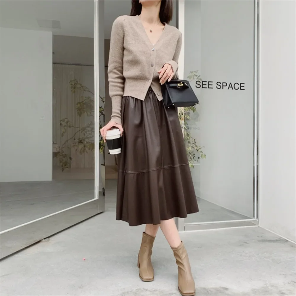 

Spring and Autumn Women's Simple Warm PU Skirt Fashion Pit Strip Decorative Pocket Style Casual Versatile Slim High Waist Skirt