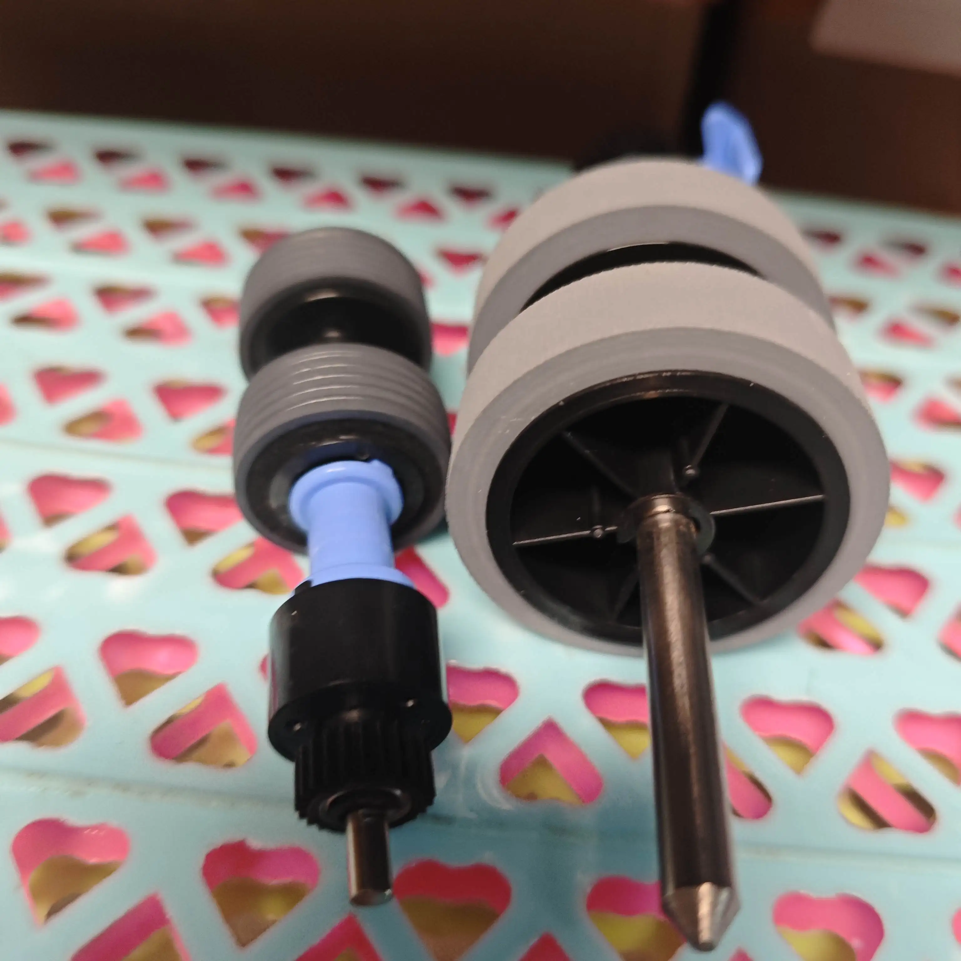 

1set Pickup Roller Kit for EPSON ES 400 500 865 DS 530 570 575 770 755 780 870 970 B12B819031 B819041041 scanner parts