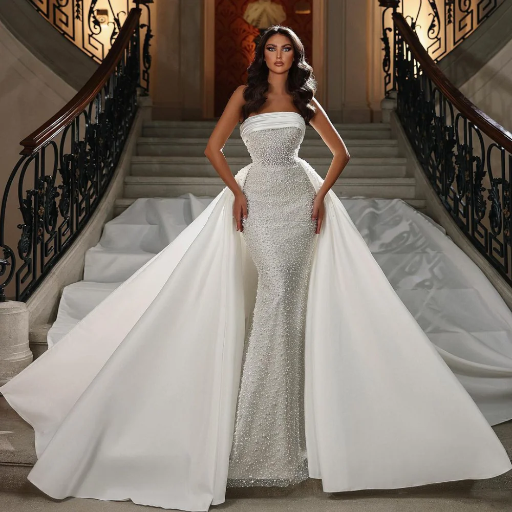 

Luxury Pearls Pleats Beading Wedding Dress with Detachable Train Custom Made Strapless Sleeveless GownVestido de novia