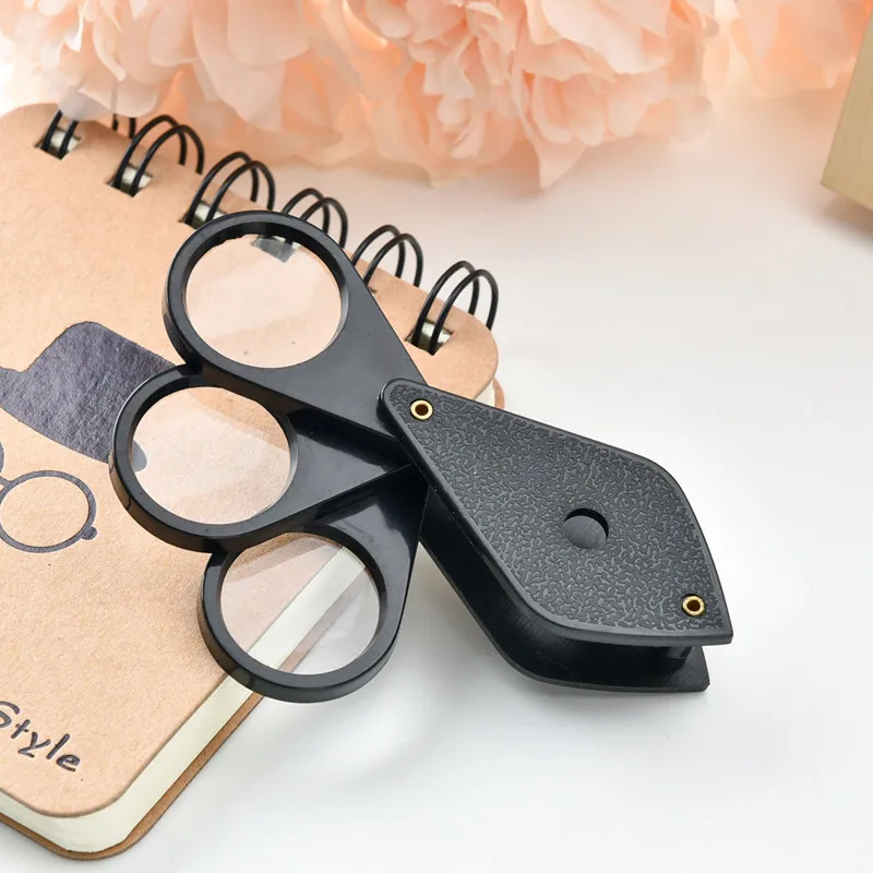 1PCS Magnifier Compact Foldable Portable HD Reading Magnifier Helping Hands Loupe