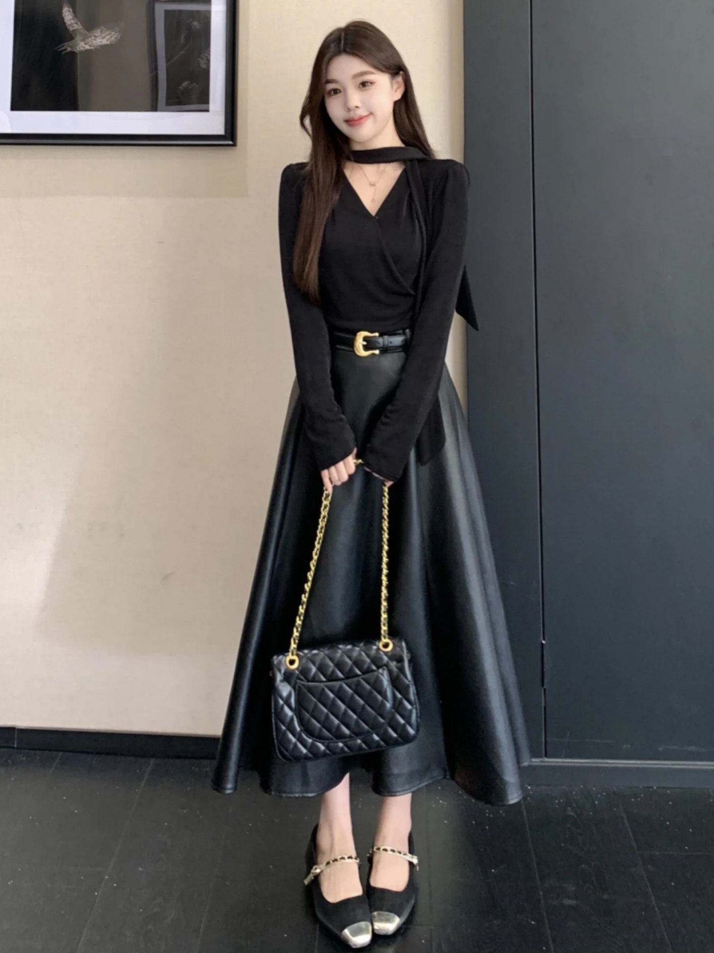 

Elegant PU Leather Two-Piece Set for Women Spring Autumn plus Size Base Layer Top And Skirt Commute Style High Waist