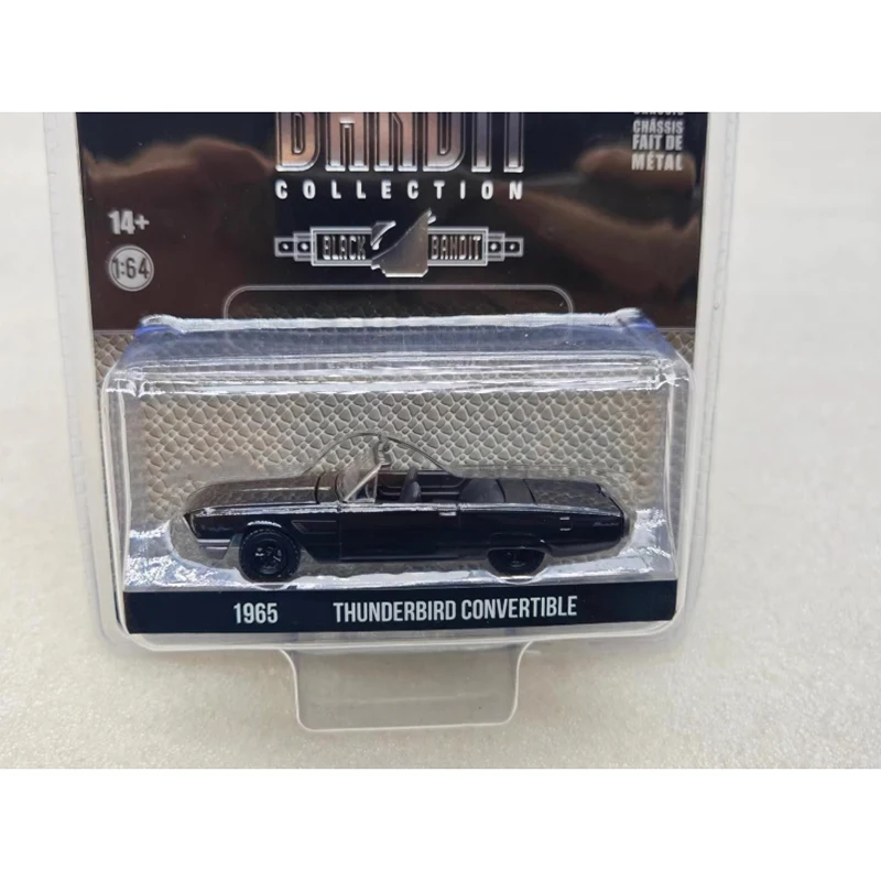

Greenlight Diecast 1:64 Scale 27 - 1965 Thunderbird Convertible Alloy Car Model Collection Souvenir Static Display Ornament Gift
