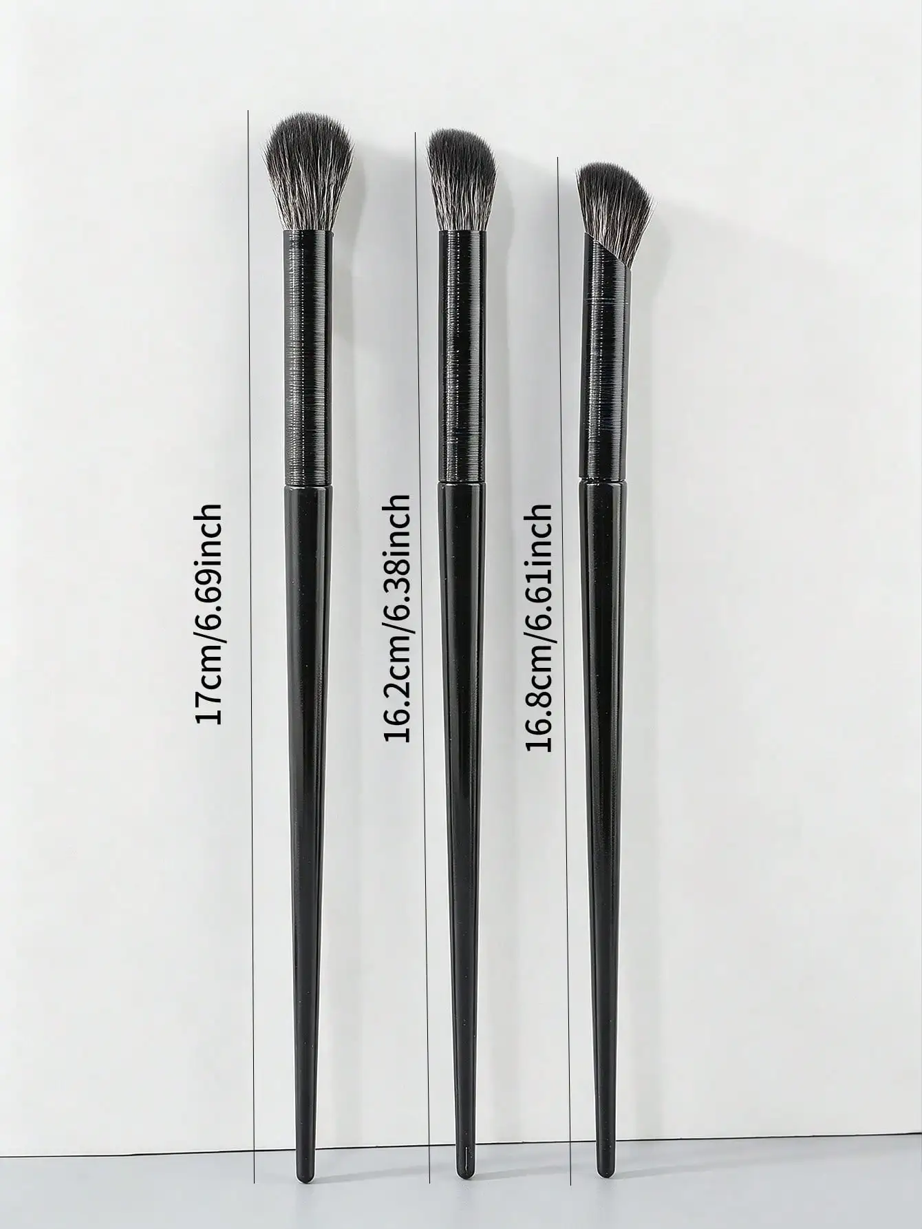 3 PCS Detail Eyeshadow Brush Set, Black Handle Makeup Brushes With Soft Gradient Hair, Precision Brushes For Eyeshadow Blending