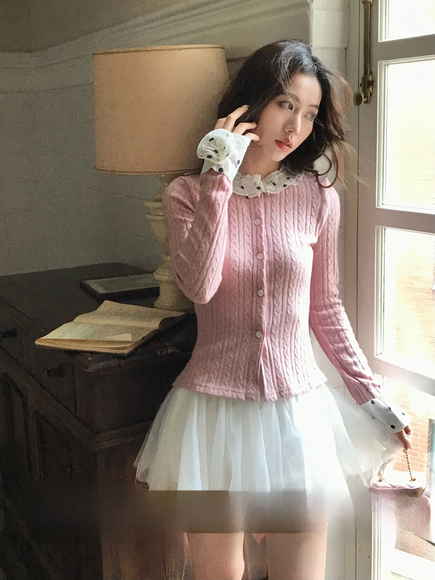 

Женский приталенный вязаный кардиган в горошек с кружевом и узором косами, мягкий, в корейском стиле, для ранней весны, для повседневной носки