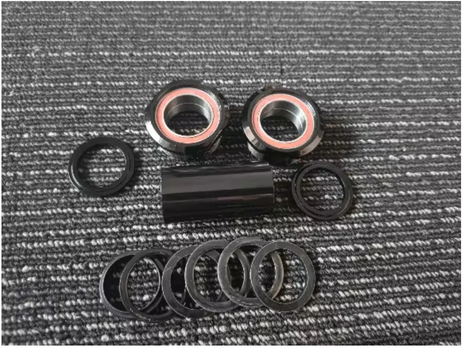 

Bmx Dirt jump Fixed Gear Euro Bottom Bracket bb 22mm 4 Bearing Thread