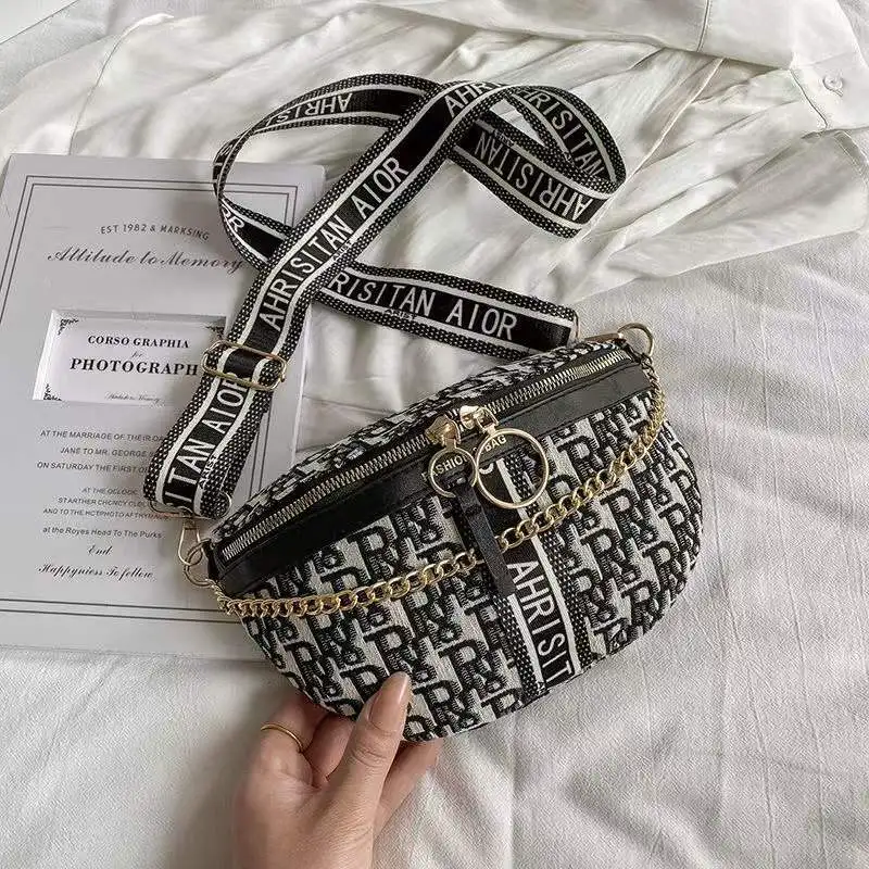 European and American Ladies Luxury Famous Brand Designer Bags 2022 New Underarm Bags One-shoulder Messenger Bouncy Chest Bag